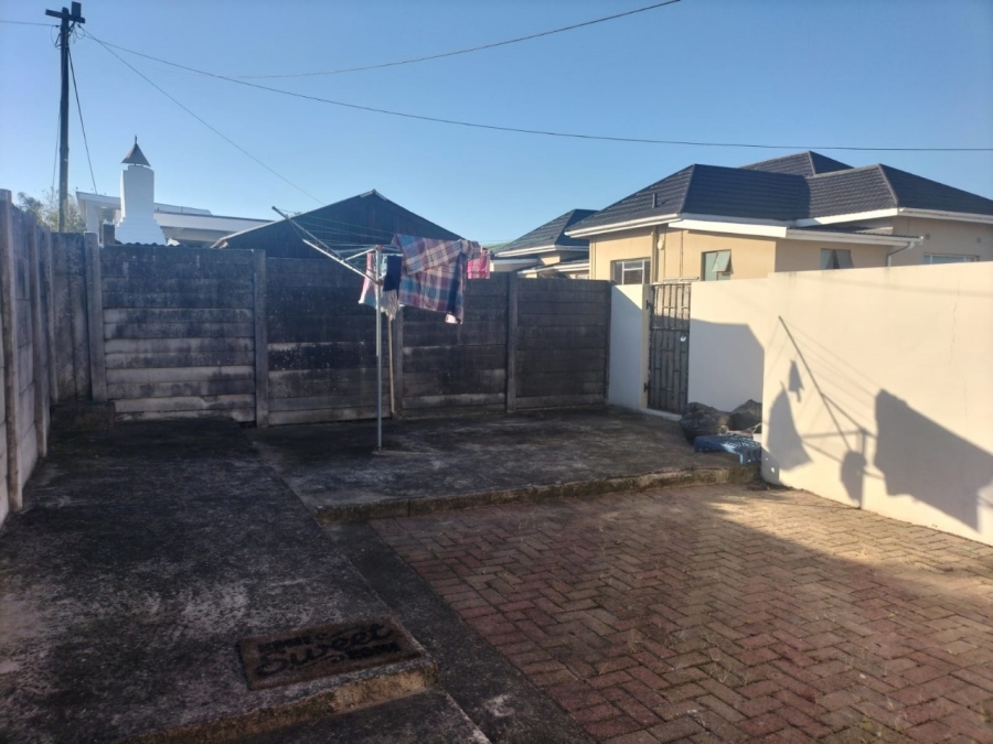 3 Bedroom Property for Sale in Cambridge Eastern Cape
